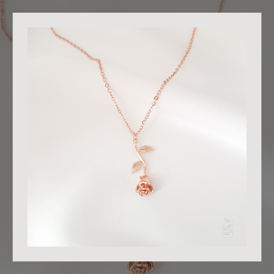 Rose Necklace